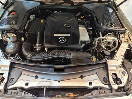 Mercedes-Benz E-Class — photo 19
