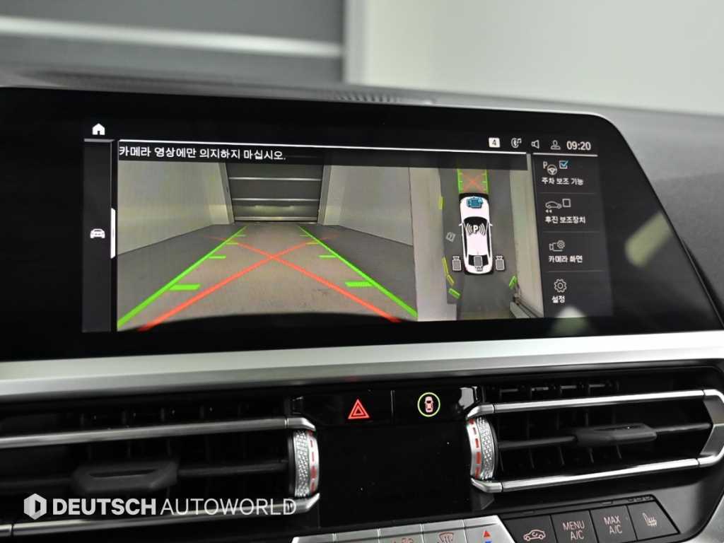 BMW 3-Series — photo 15