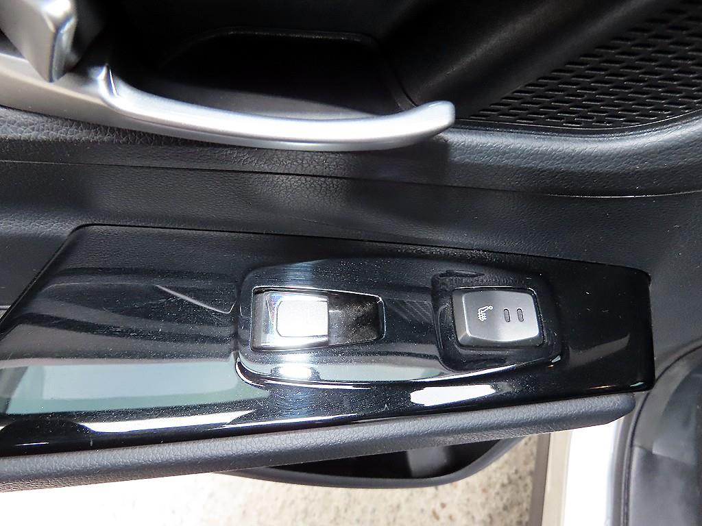 KGM KORANDO — photo 17