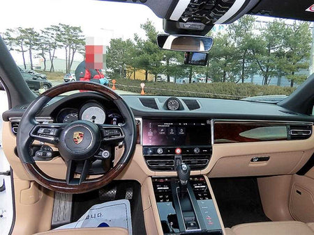 Porsche Macan — photo 07