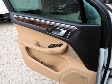 Porsche Macan — photo 11