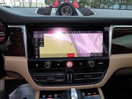 Porsche Macan — photo 12