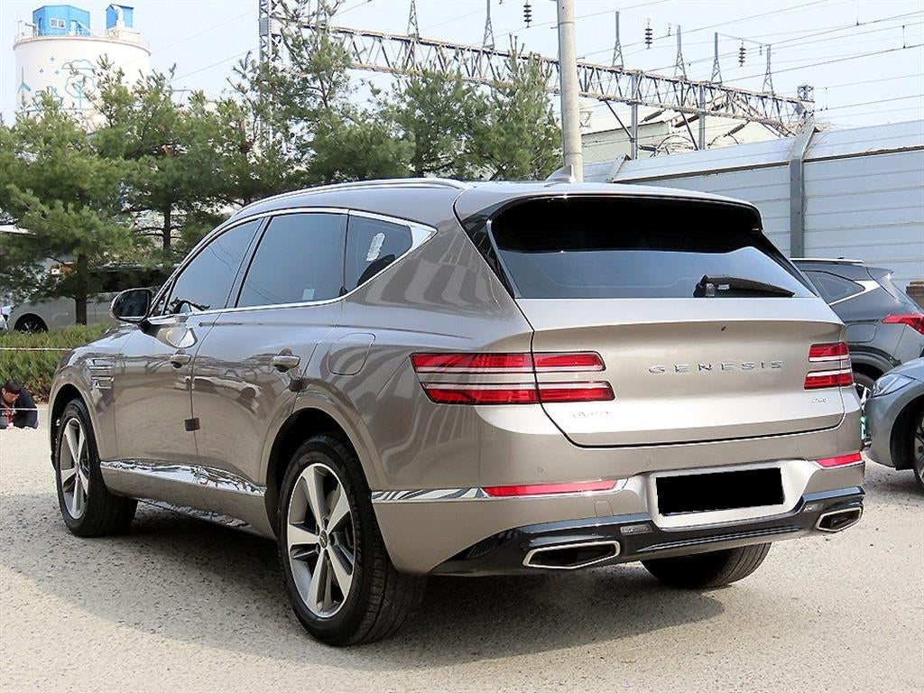 Genesis GV80 — photo 03