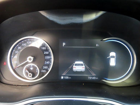 Genesis GV80 — photo 09