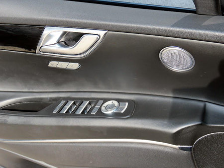 Genesis GV80 — photo 11