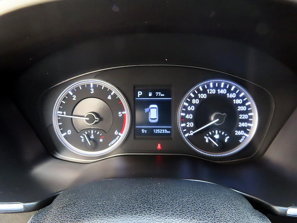 Hyundai Santafe — photo 09