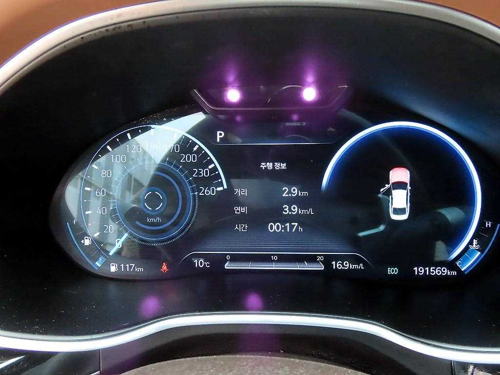 Genesis G80 — photo 09