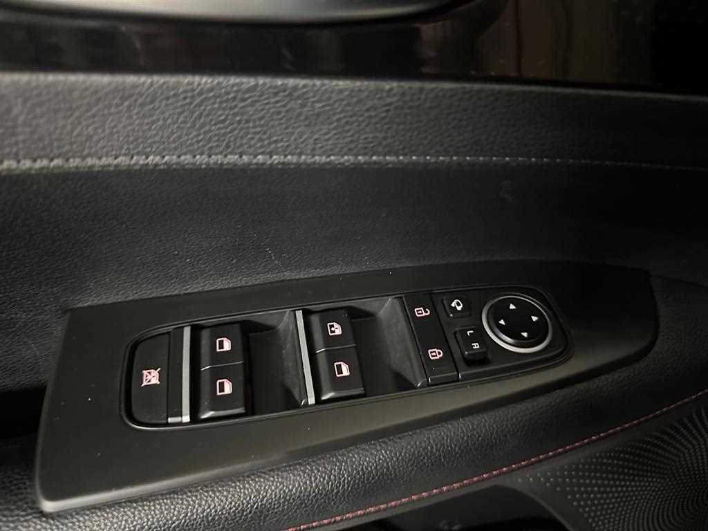 Kia K3 — photo 06