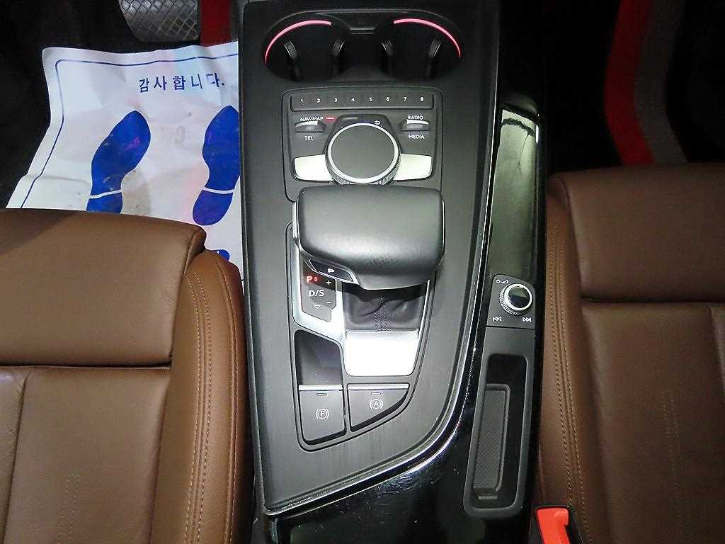 Audi A5 — photo 12