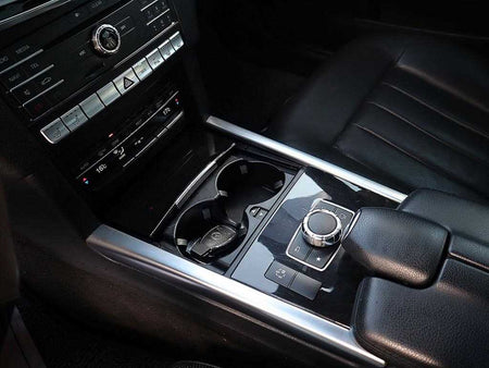 Mercedes-Benz E-Class — photo 12