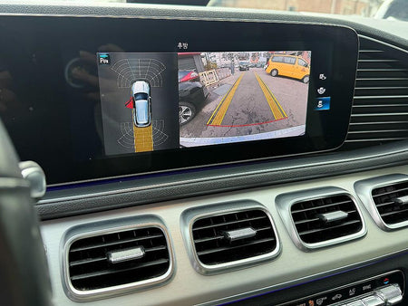 Mercedes-Benz GLE-Class — photo 16