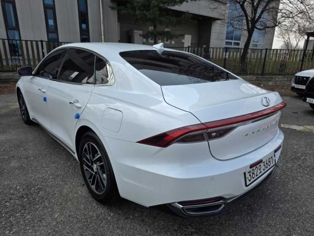 Hyundai Grandeur — photo 04