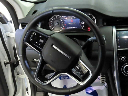 Land Rover Discovery Sport — photo 08