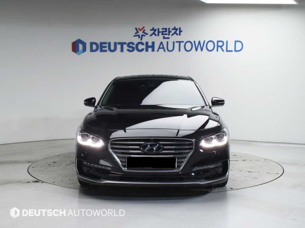 Hyundai Grandeur — photo 03