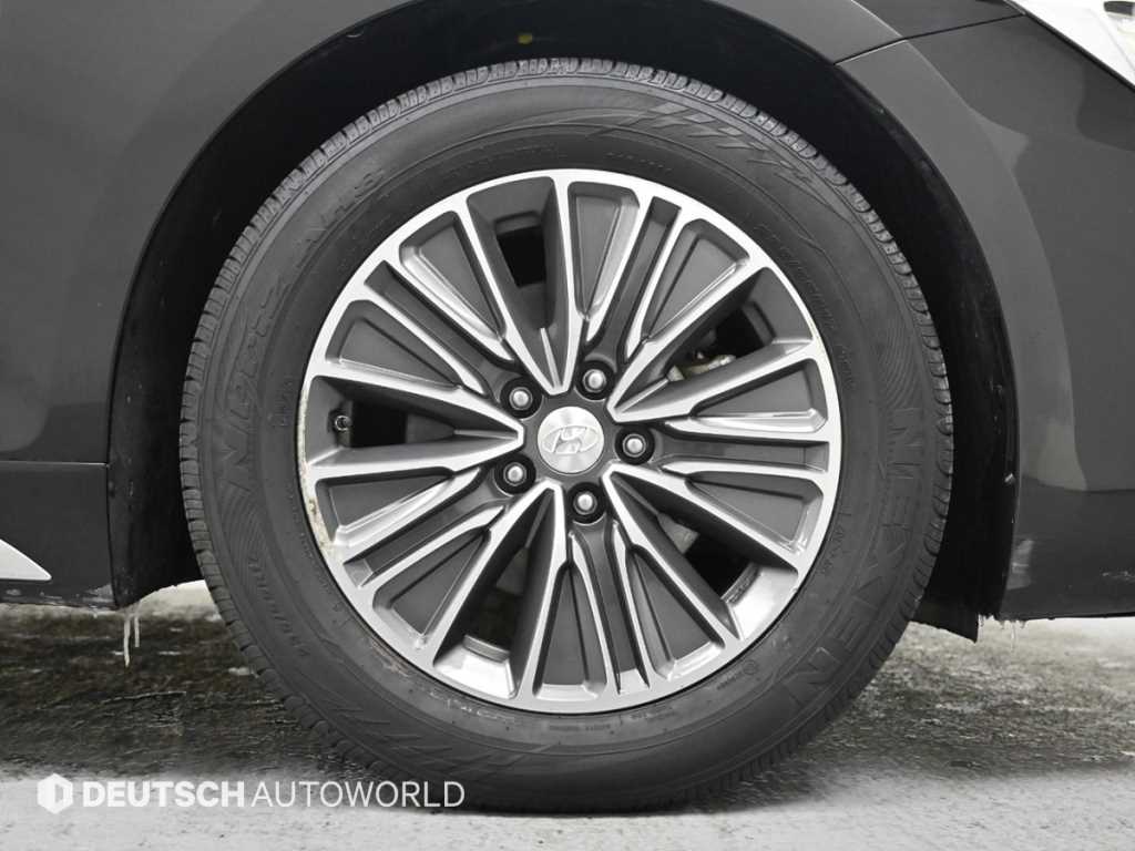 Hyundai Grandeur — photo 05