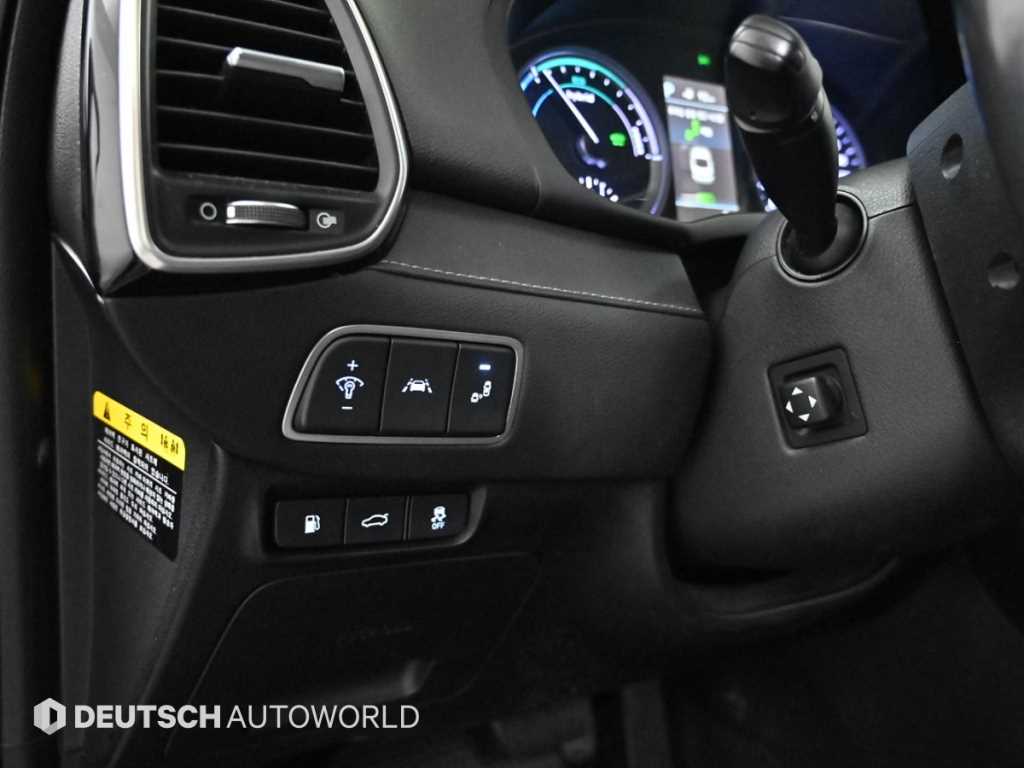 Hyundai Grandeur — photo 17
