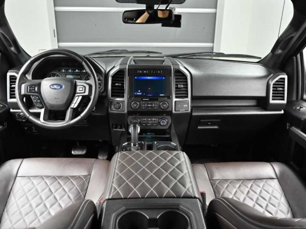Ford F150 — photo 07