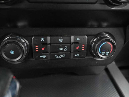 Ford F150 — photo 17