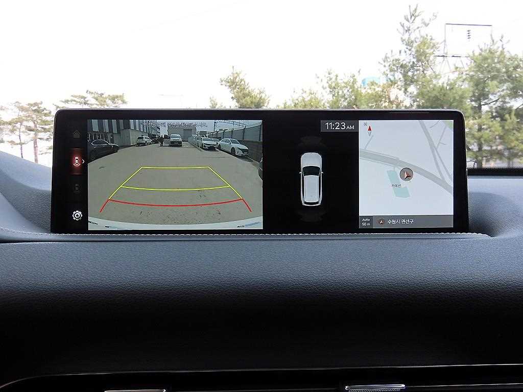 Genesis GV80 — photo 14