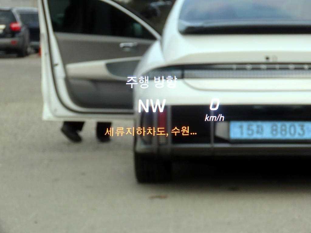 Mercedes-Benz C-Class — photo 10