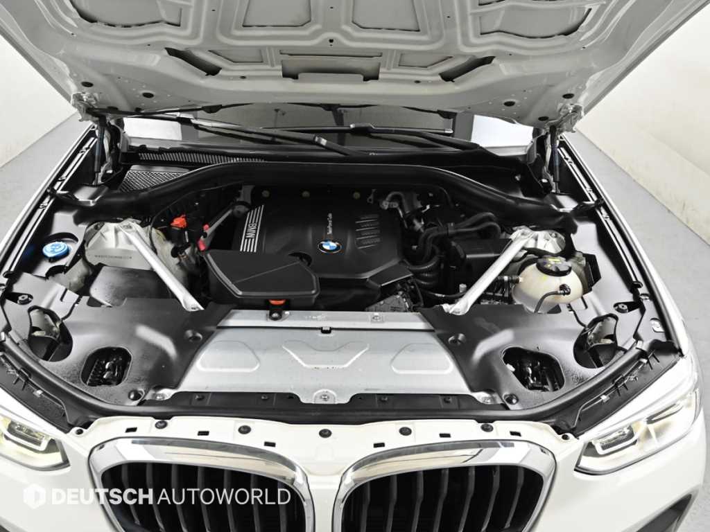 BMW X4 — photo 06