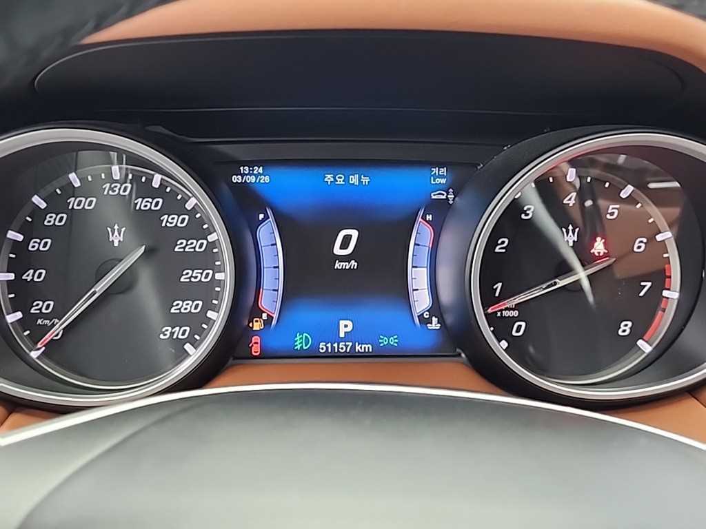 Maserati Levante — photo 06