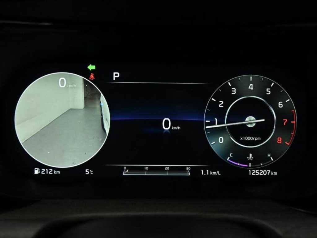 Kia K5 — photo 06