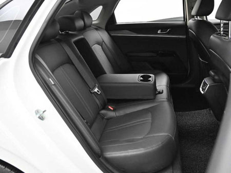 Kia K5 — photo 10