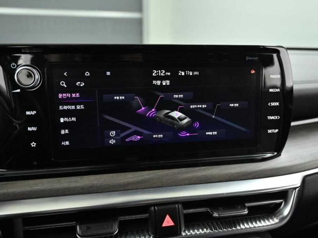 Kia K5 — photo 15