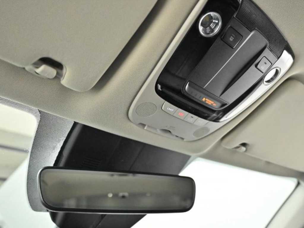 Kia K5 — photo 17