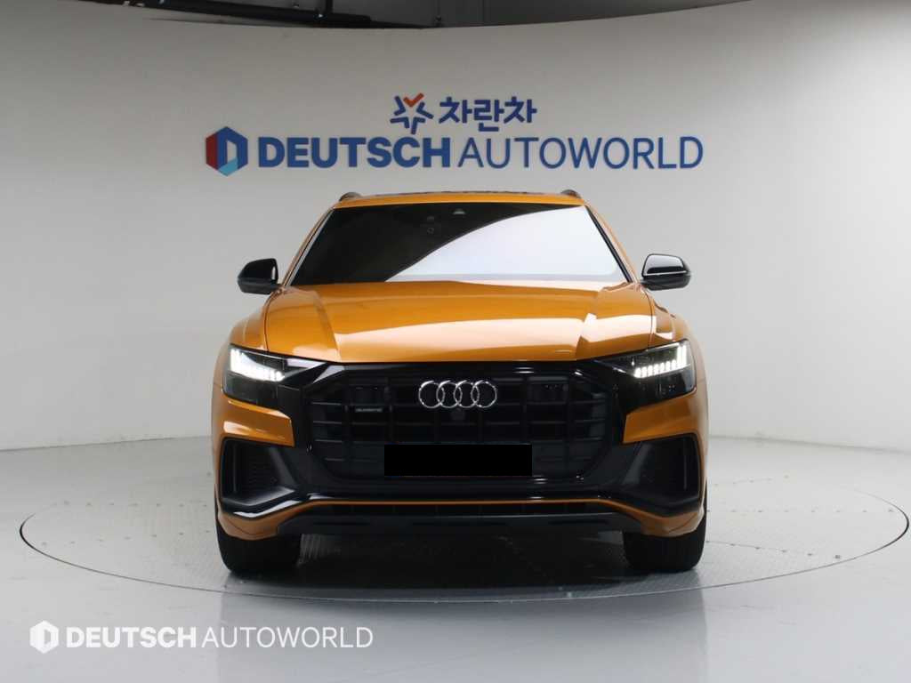 Audi Q8 — photo 03