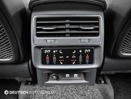 Audi Q8 — photo 16