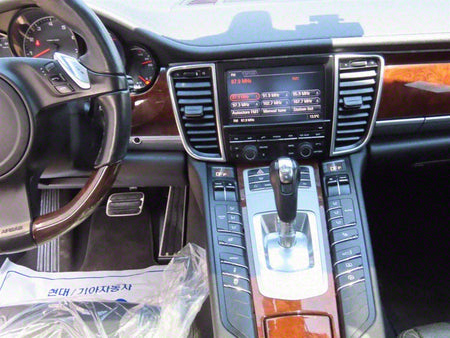 Porsche Panamera — photo 11