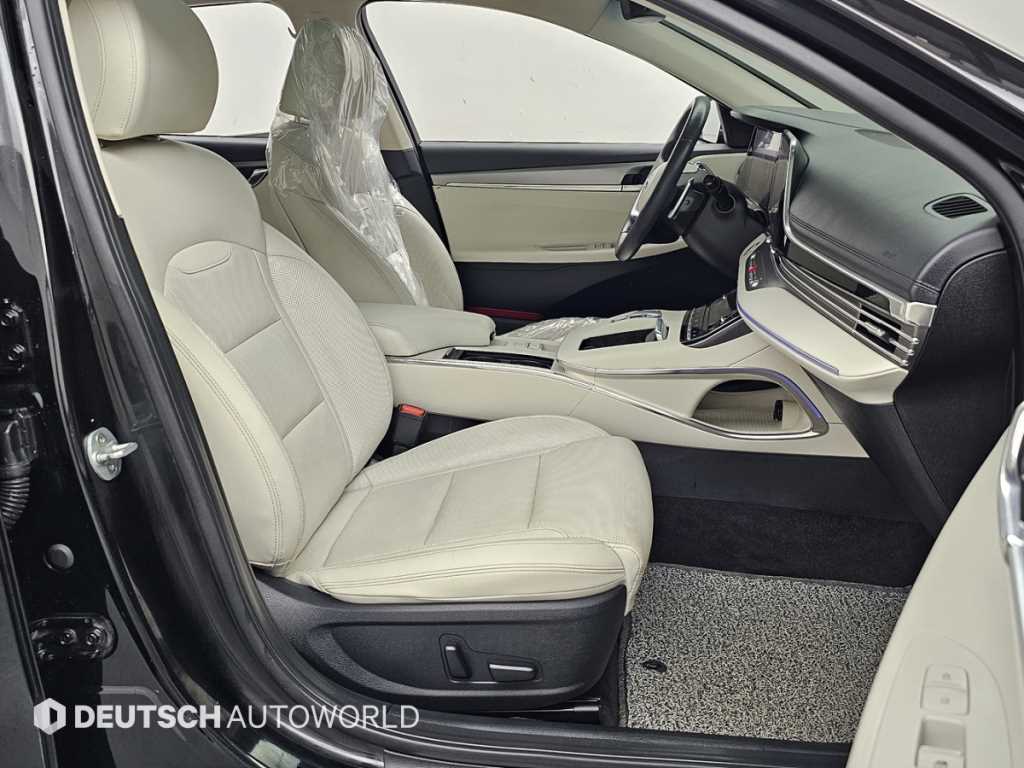 Hyundai Grandeur — photo 11
