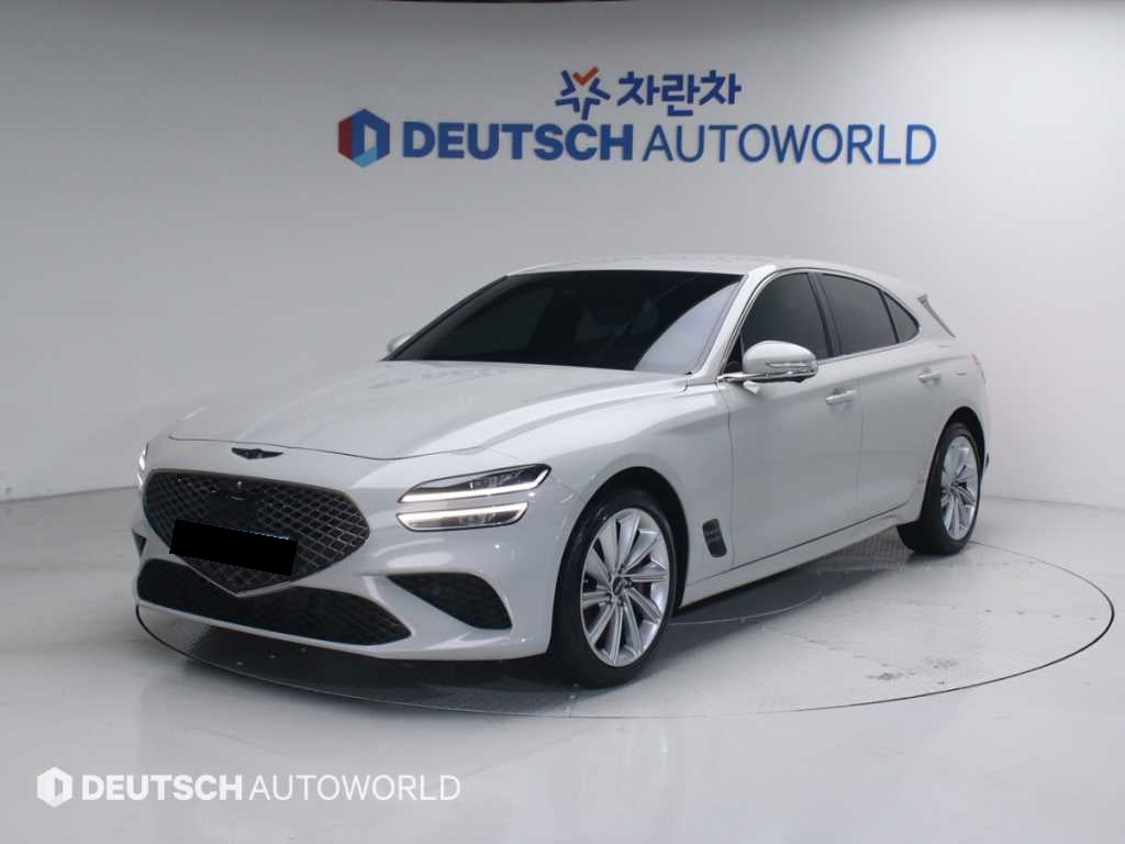Genesis G70 — photo 01