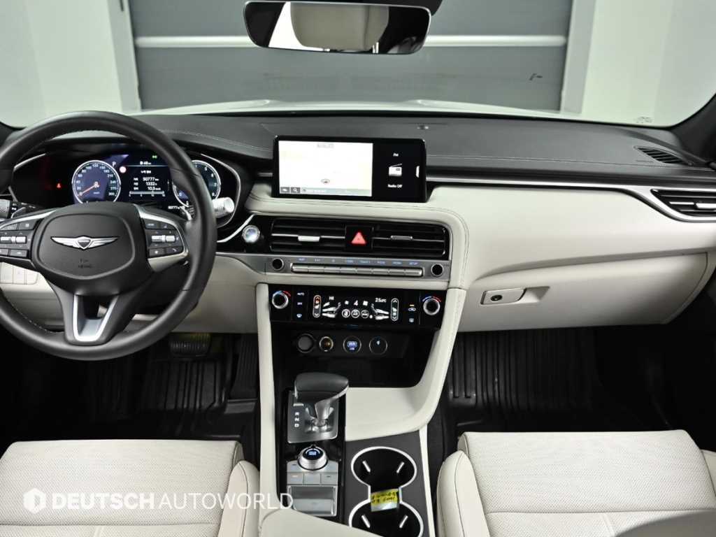 Genesis G70 — photo 07