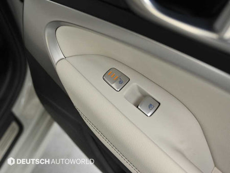 Genesis G70 — photo 16
