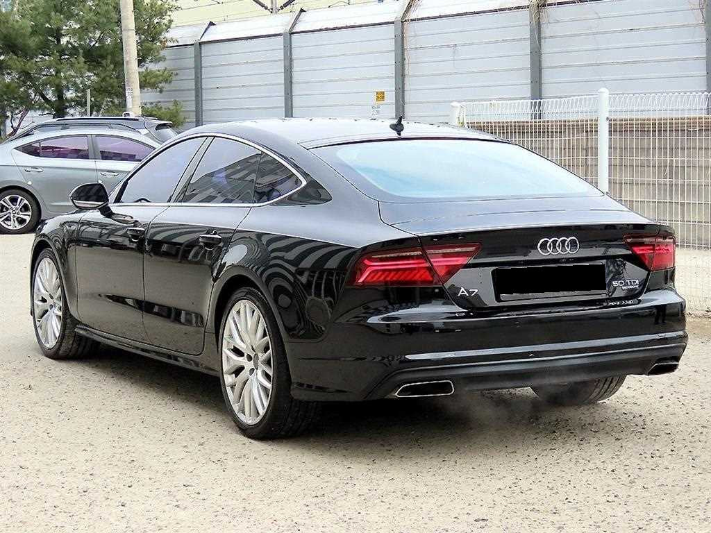 Audi A7 — photo 03