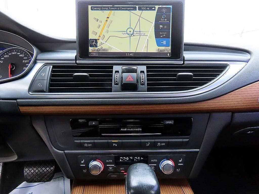 Audi A7 — photo 14