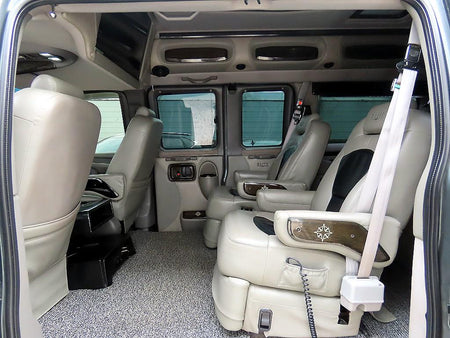 CHEVROLET Express Van — photo 06