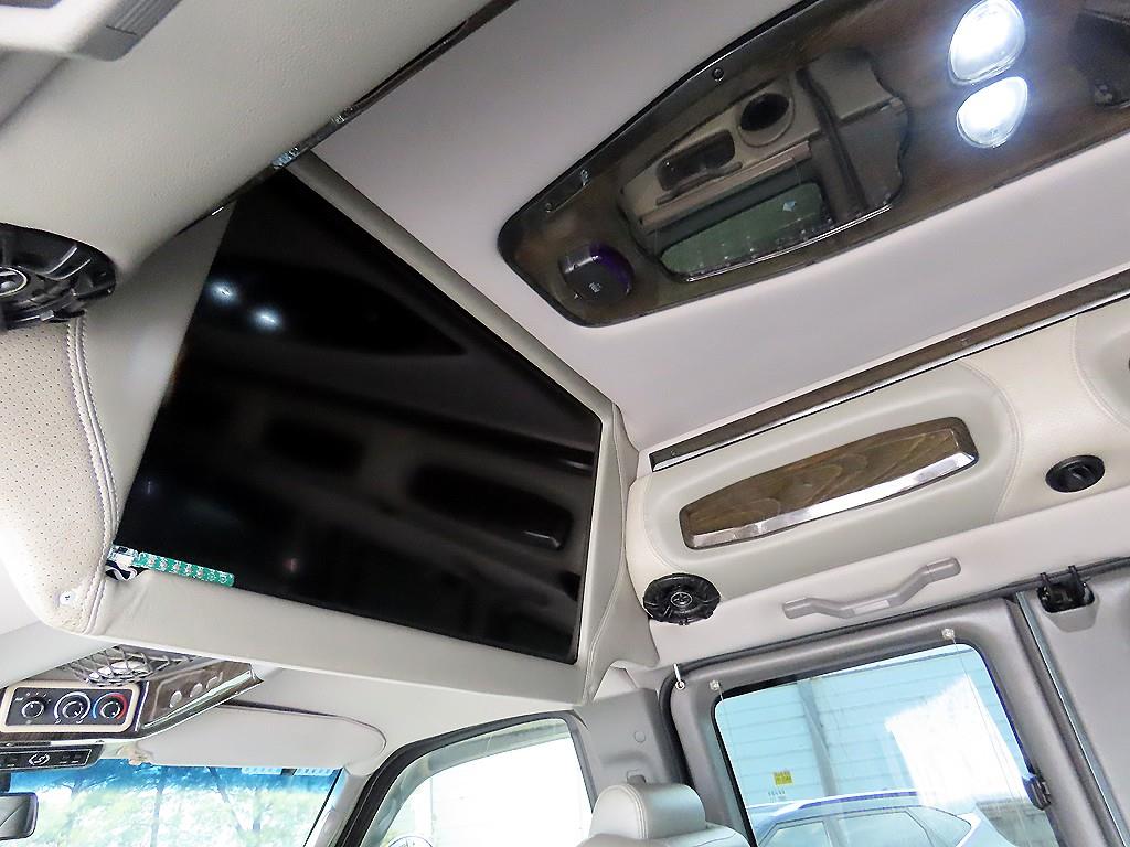 CHEVROLET Express Van — photo 15