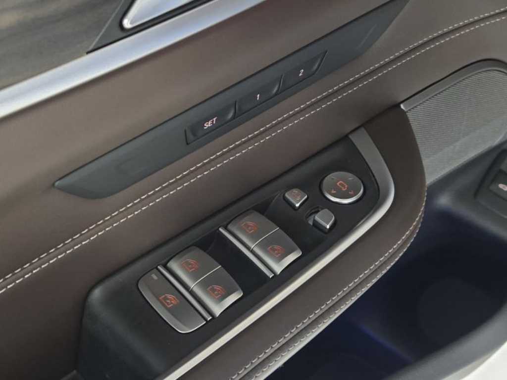 BMW Gran Turismo — photo 11