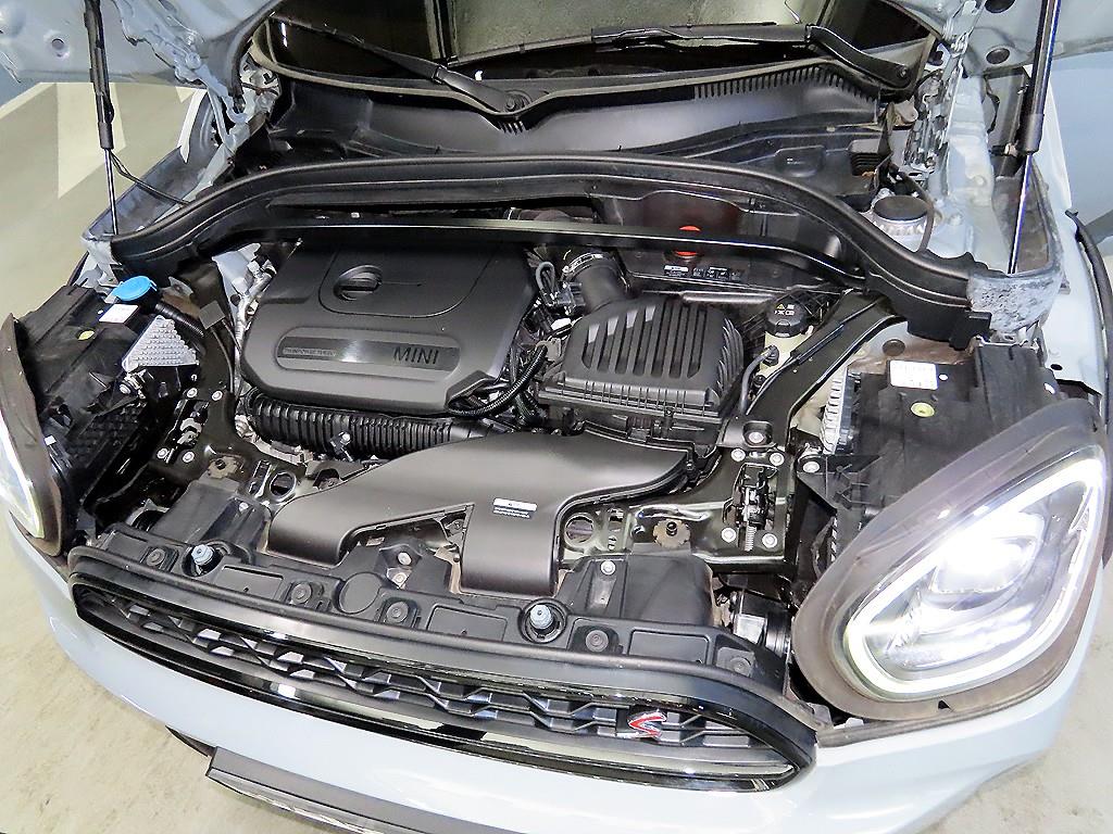 Mini Countryman — photo 19