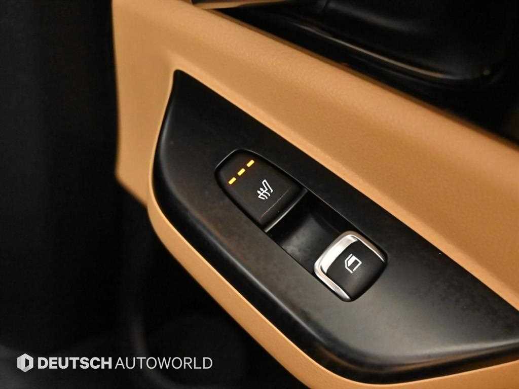 Kia Carnival — photo 16
