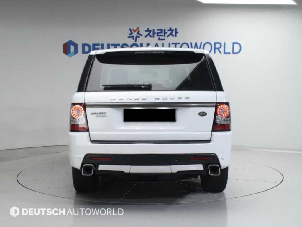 Land Rover Range Rover Sport — photo 04