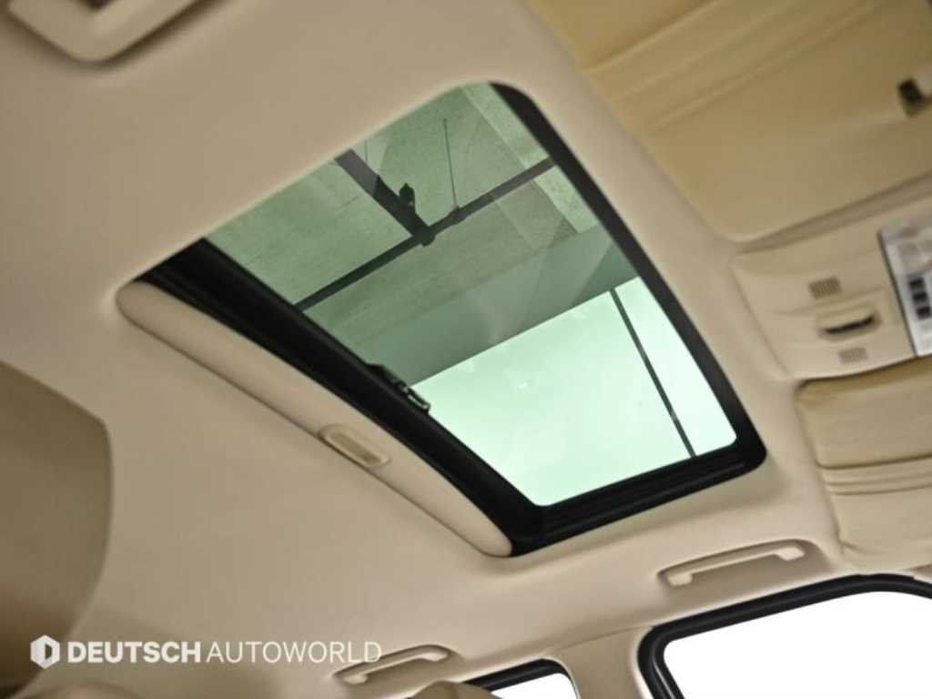 Land Rover Range Rover Sport — photo 17