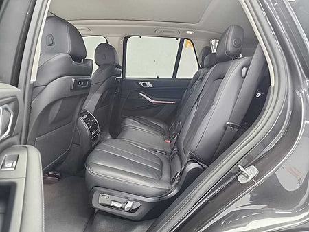 BMW X5 — photo 12