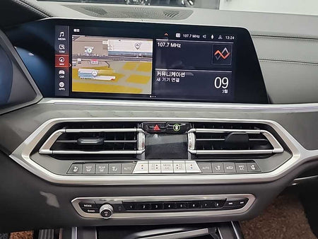 BMW X7 — photo 10