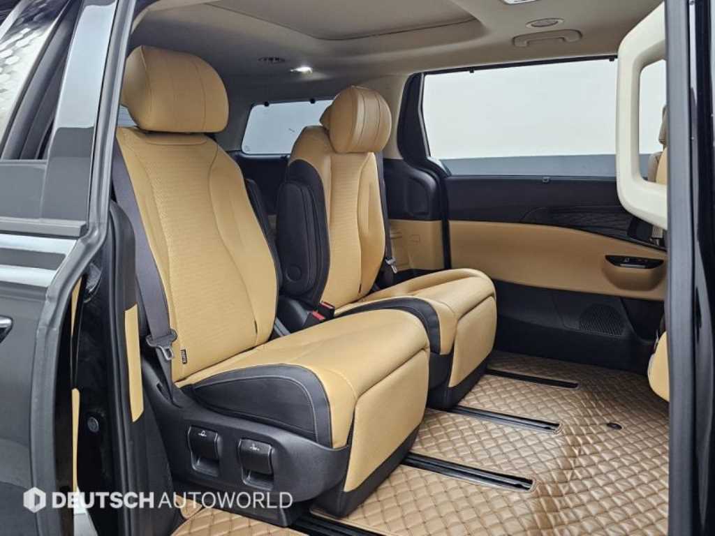 Kia Carnival — photo 12