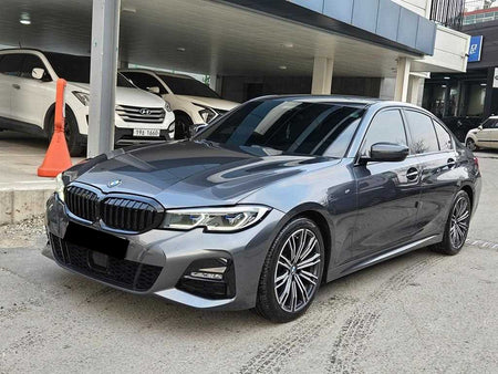 BMW 3-Series — photo 01